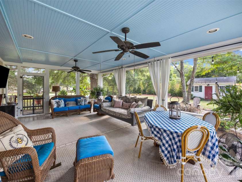 2251 Canberra Drive, Rock Hill, SC 29732.  MLS# CAR4419504, YatesRealty ID 48287. 