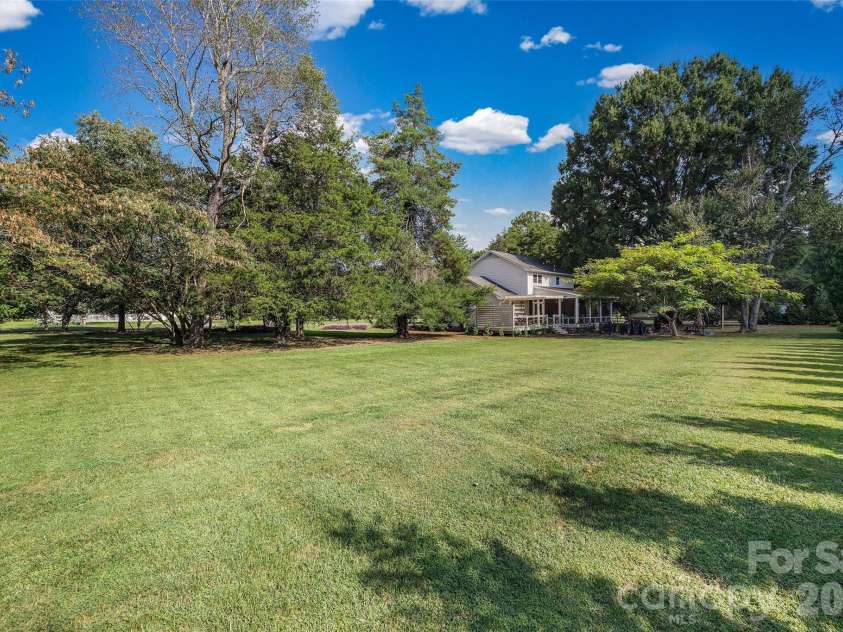 2251 Canberra Drive, Rock Hill, SC 29732.  MLS# CAR4419504, YatesRealty ID 48287. 