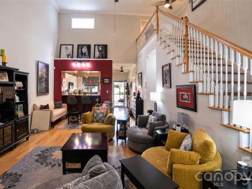 140 Lady Slipper Lane, Valdese, NC 28690.  MLS# CAR4420727, YatesRealty ID 48289. Great Room