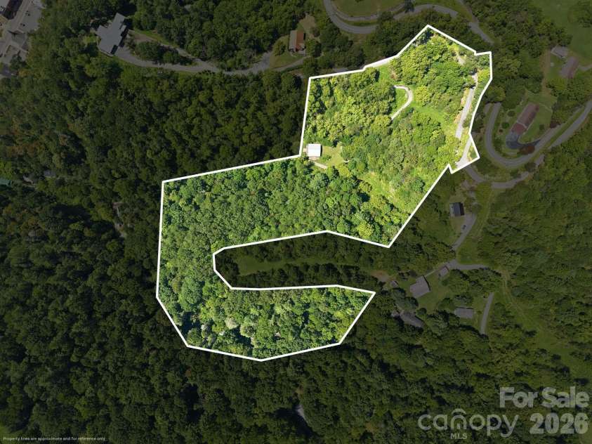 301 Hardwick Branch Road, Marshall, NC 28753.  MLS# CAR4417838, YatesRealty ID 48290. 