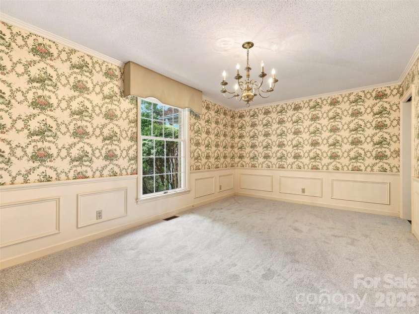 12 Legendary Road, Hendersonville, NC 28739.  MLS# CAR4420469, YatesRealty ID 48291. 