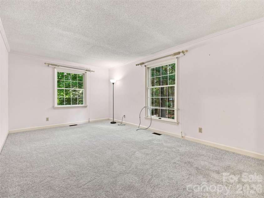 12 Legendary Road, Hendersonville, NC 28739.  MLS# CAR4420469, YatesRealty ID 48291. 