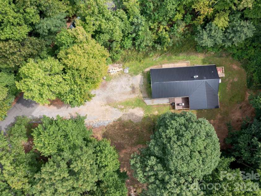 41 Bear Trail, Fairview, NC 28730.  MLS# CAR4420605, YatesRealty ID 48293. Area view