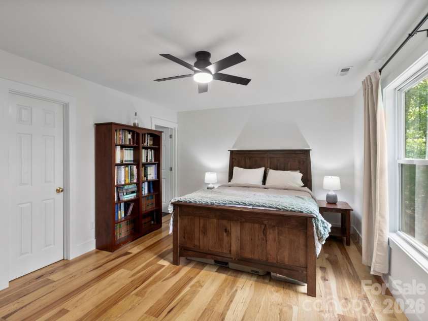 41 Bear Trail, Fairview, NC 28730.  MLS# CAR4420605, YatesRealty ID 48293. Primary bedroom with en suite.