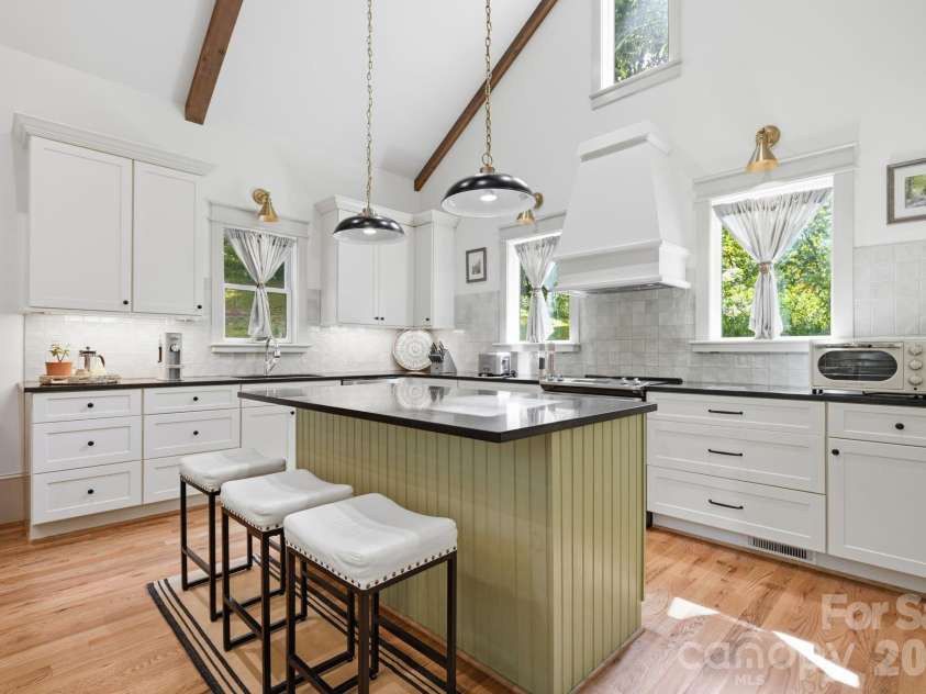 163 Walnut Drive, Jefferson, NC 28640.  MLS# CAR4420717, YatesRealty ID 48294. 