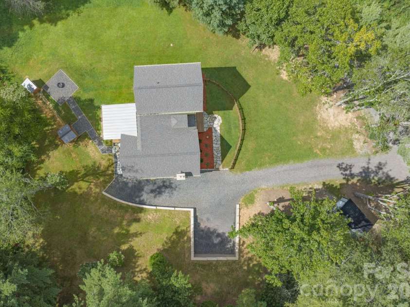163 Walnut Drive, Jefferson, NC 28640.  MLS# CAR4420717, YatesRealty ID 48294. 