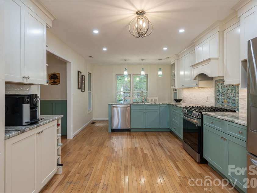 80 Range Drive, Maggie Valley, NC 28751.  MLS# CAR4419069, YatesRealty ID 48298. 