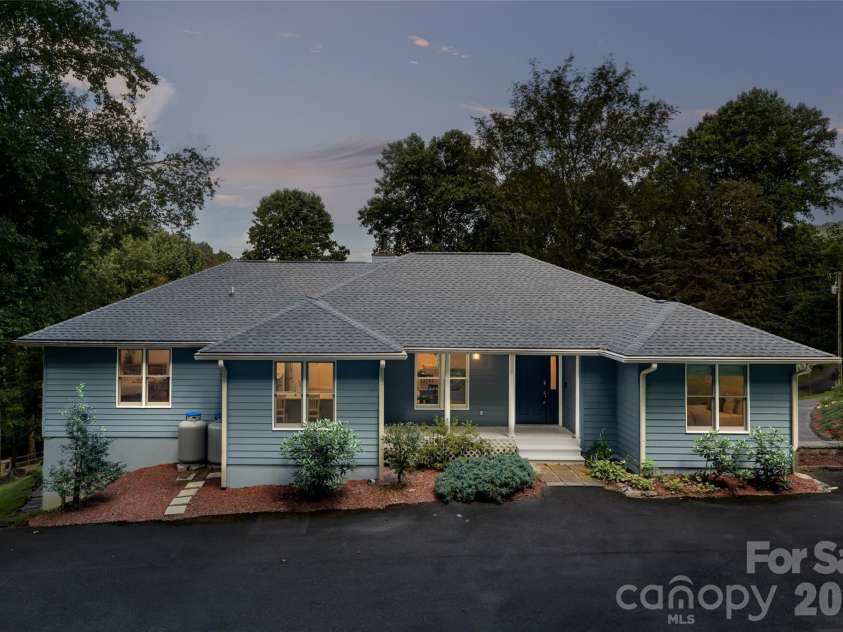 80 Range Drive, Maggie Valley, NC 28751.  MLS# CAR4419069, YatesRealty ID 48298. 