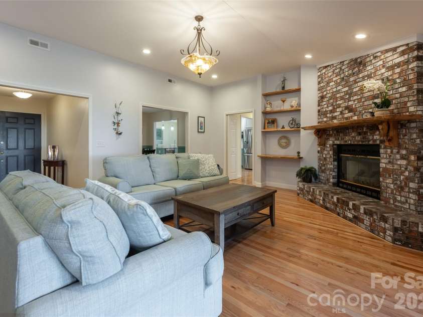 80 Range Drive, Maggie Valley, NC 28751.  MLS# CAR4419069, YatesRealty ID 48298. 