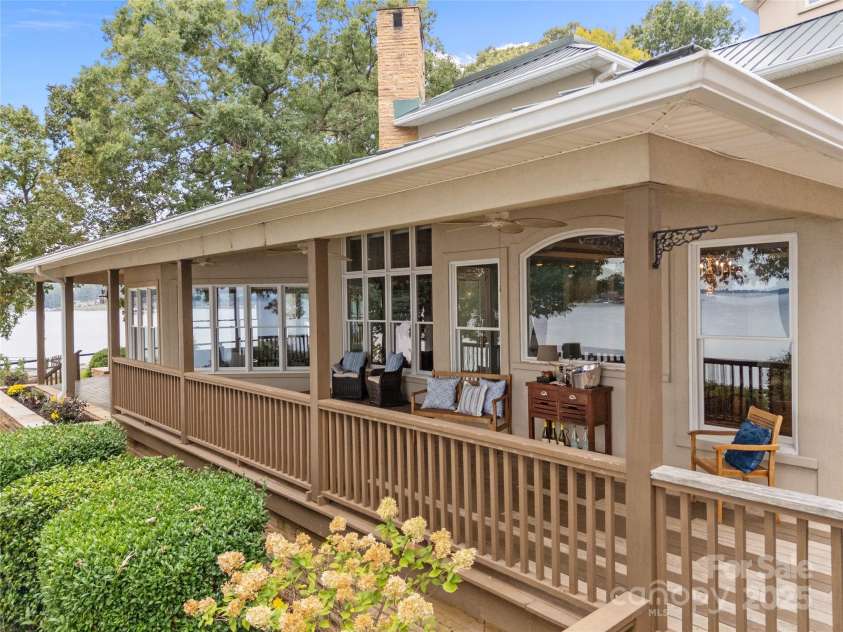 1890 Yacht Club Drive, Denver, NC 28037.  MLS# CAR4305437, YatesRealty ID 483. 