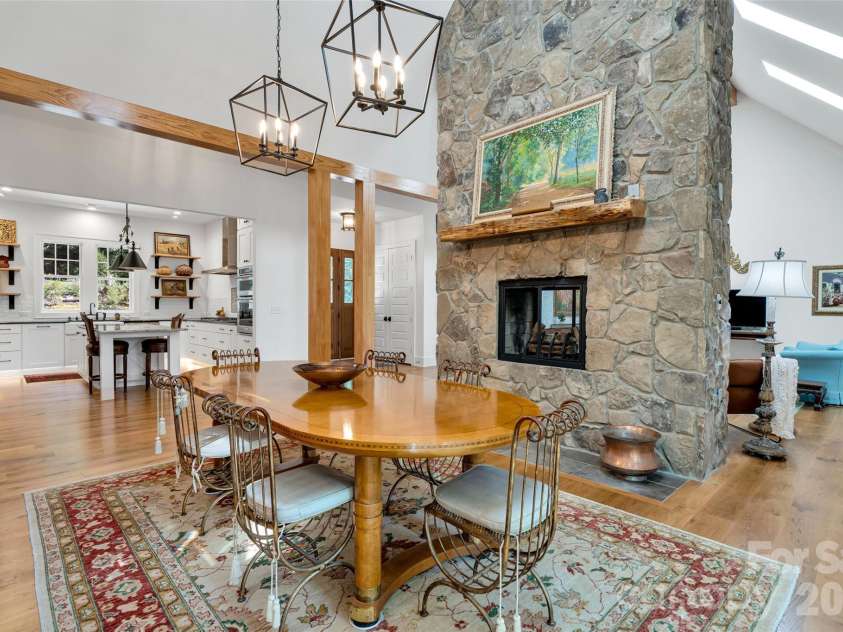 442 Autumn Sky Drive, Hendersonville, NC 28792.  MLS# CAR4394755, YatesRealty ID 48302. 
