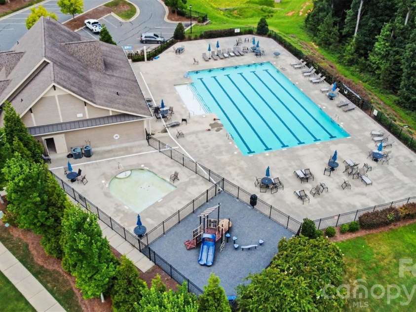 1526 Afton Way, Fort Mill, SC 29708.  MLS# CAR4413306, YatesRealty ID 48303. Community Pool