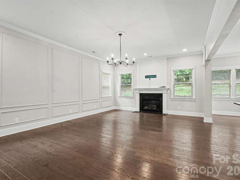 1526 Afton Way, Fort Mill, SC 29708.  MLS# CAR4413306, YatesRealty ID 48303. Living Room