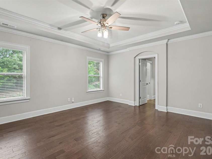 1526 Afton Way, Fort Mill, SC 29708.  MLS# CAR4413306, YatesRealty ID 48303. Primary Bedroom