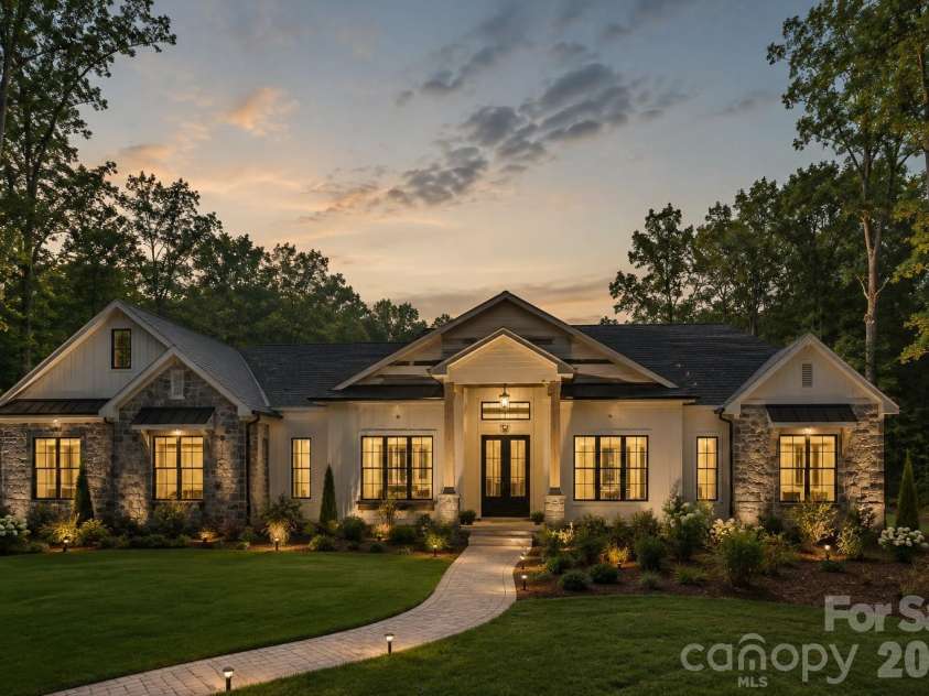 1014 Cane Manor Court, Waxhaw, NC 28173.  MLS# CAR4420760, YatesRealty ID 48305. 