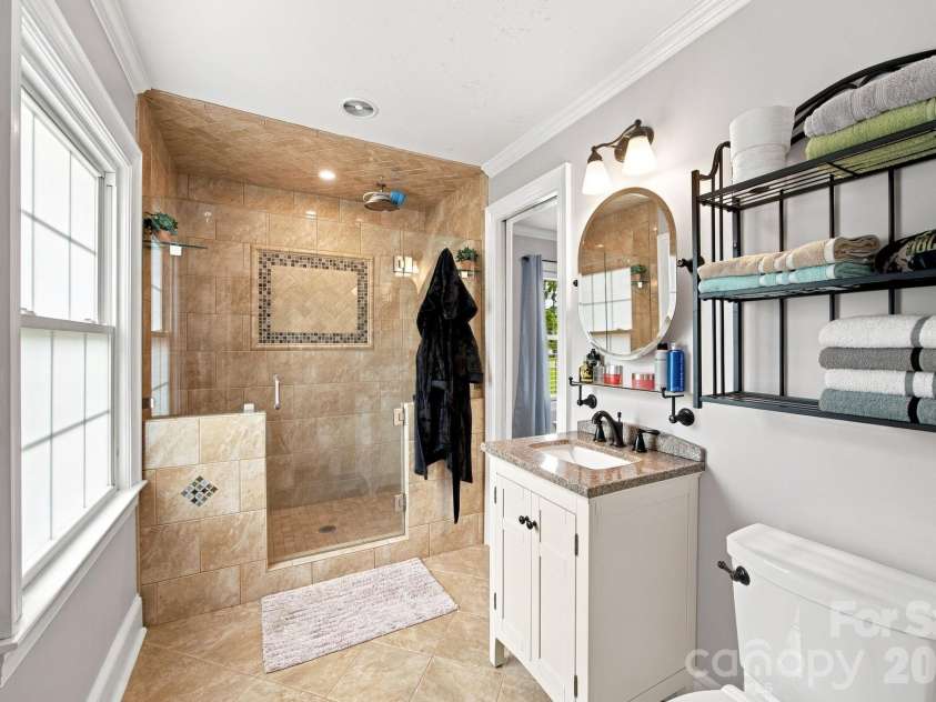300 Eastwood Drive, Mount Holly, NC 28120.  MLS# CAR4419911, YatesRealty ID 48306. 