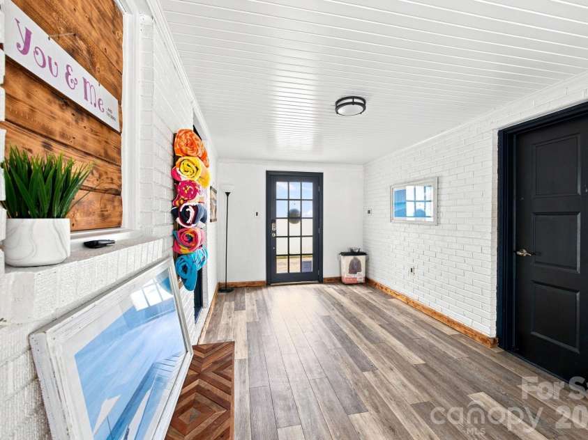300 Eastwood Drive, Mount Holly, NC 28120.  MLS# CAR4419911, YatesRealty ID 48306. 