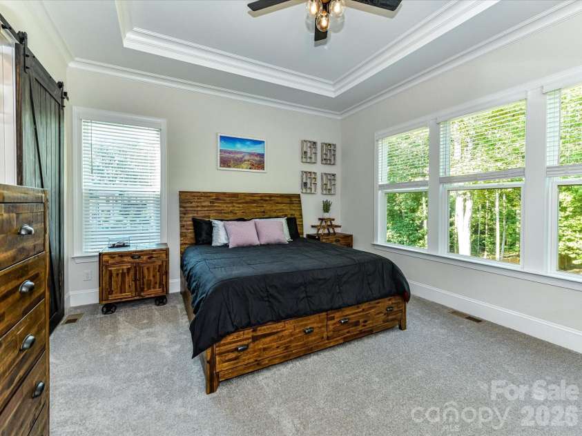 555 Shepherd Lane, Clover, SC 29710.  MLS# CAR4416784, YatesRealty ID 48307. 1st floor Primary