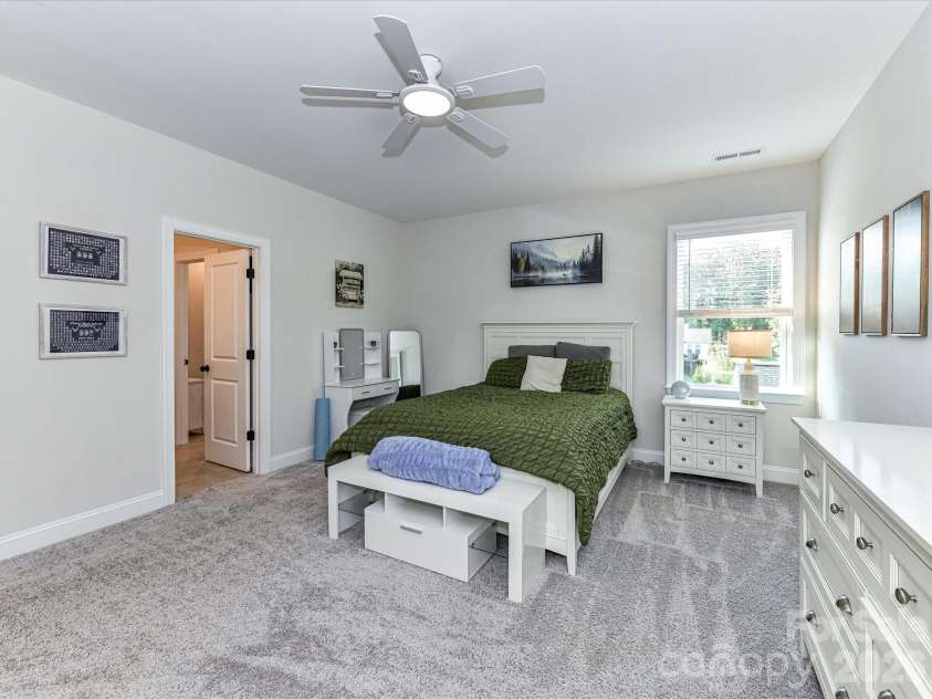 555 Shepherd Lane, Clover, SC 29710.  MLS# CAR4416784, YatesRealty ID 48307. 3rd Bedroom