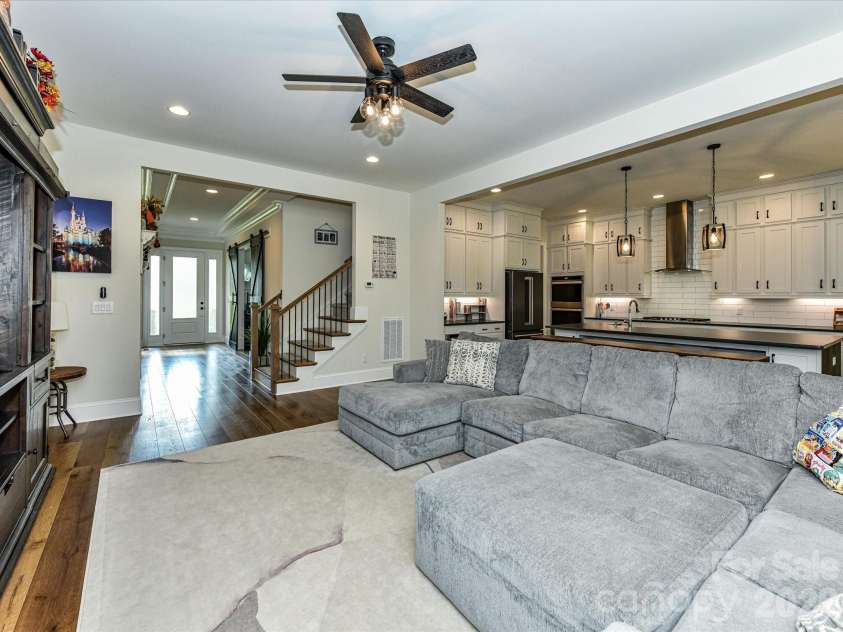 555 Shepherd Lane, Clover, SC 29710.  MLS# CAR4416784, YatesRealty ID 48307. 