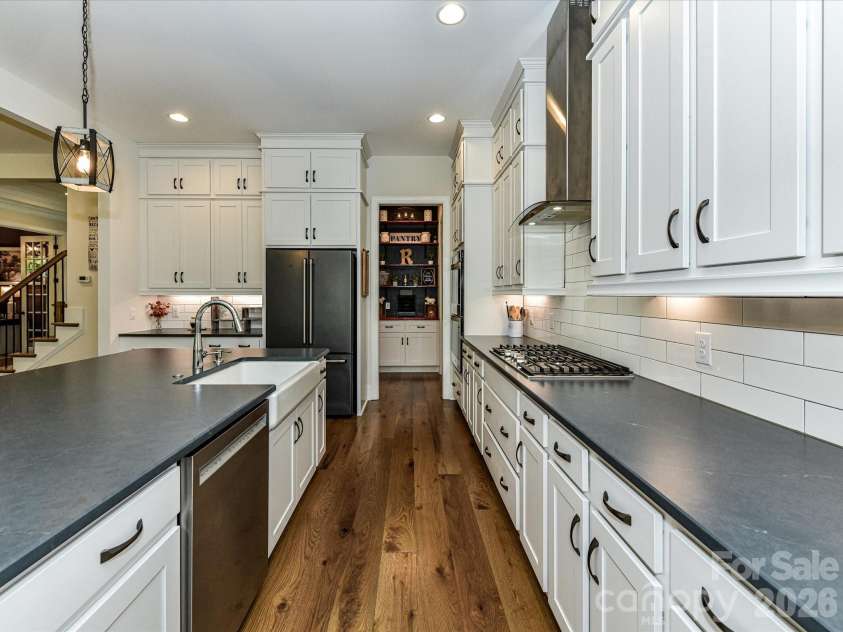 555 Shepherd Lane, Clover, SC 29710.  MLS# CAR4416784, YatesRealty ID 48307. 