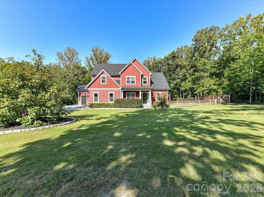 555 Shepherd Lane, Clover, SC 29710.  MLS# CAR4416784, YatesRealty ID 48307. Huge front yard w low maintenance bermuda grass