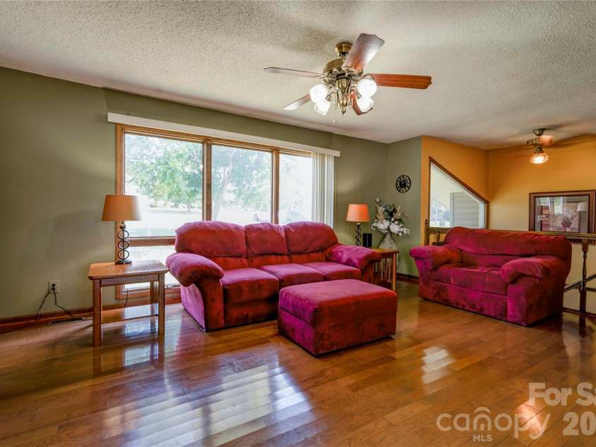 152 North Shore Drive, Cherryville, NC 28021.  MLS# CAR4420770, YatesRealty ID 48309. 