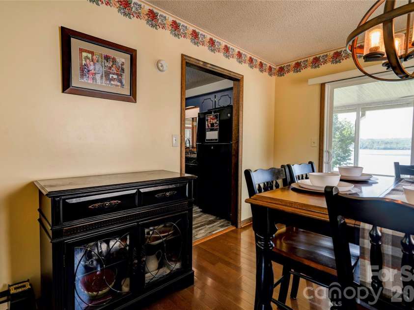 152 North Shore Drive, Cherryville, NC 28021.  MLS# CAR4420770, YatesRealty ID 48309. 