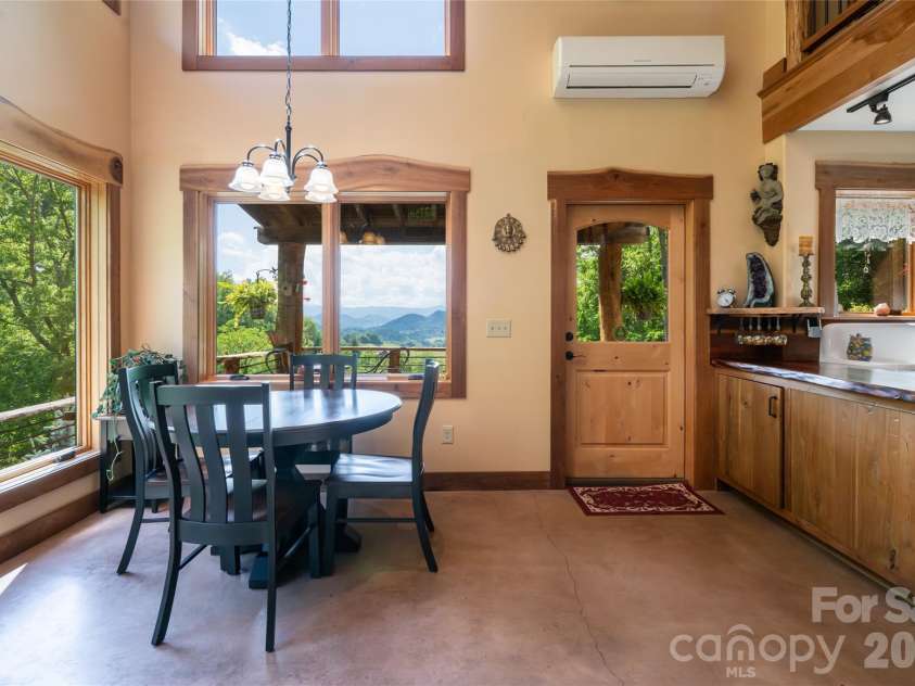 217 Natures Rest Lane, Clyde, NC 28721.  MLS# CAR4389640, YatesRealty ID 48312. 