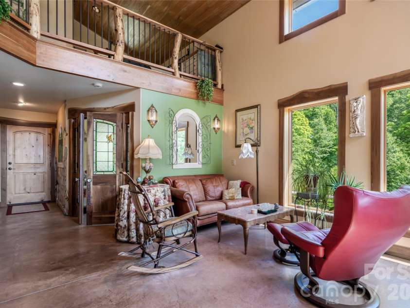 217 Natures Rest Lane, Clyde, NC 28721.  MLS# CAR4389640, YatesRealty ID 48312. 