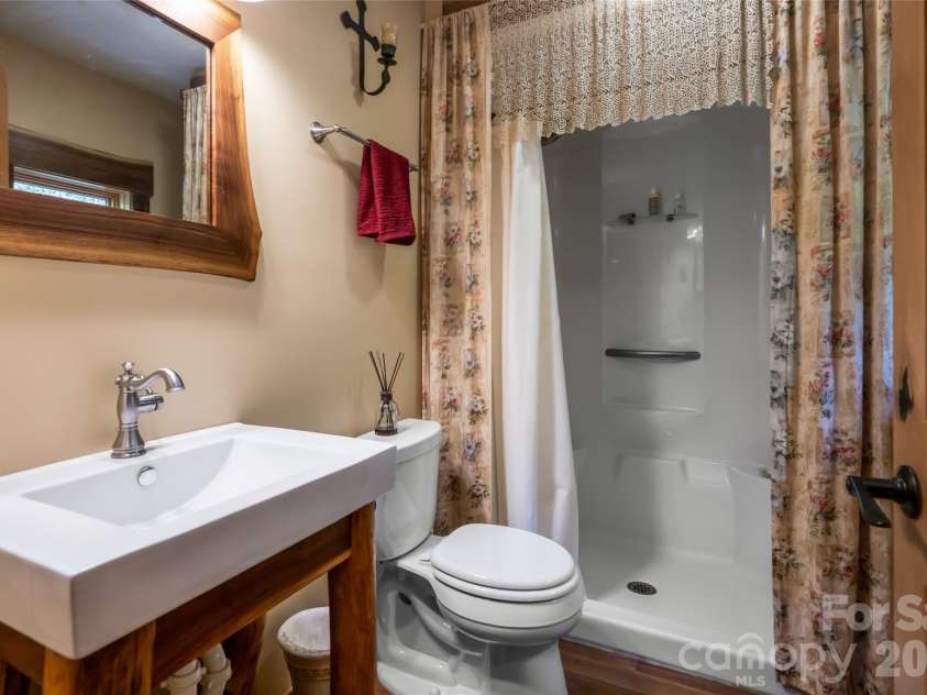 217 Natures Rest Lane, Clyde, NC 28721.  MLS# CAR4389640, YatesRealty ID 48312. 