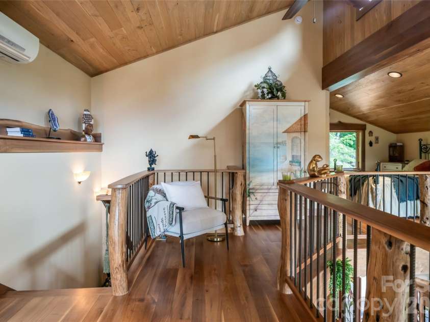 217 Natures Rest Lane, Clyde, NC 28721.  MLS# CAR4389640, YatesRealty ID 48312. 