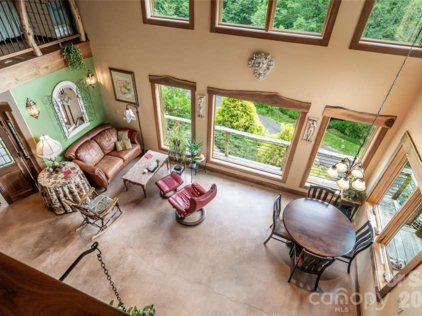 217 Natures Rest Lane, Clyde, NC 28721.  MLS# CAR4389640, YatesRealty ID 48312. 