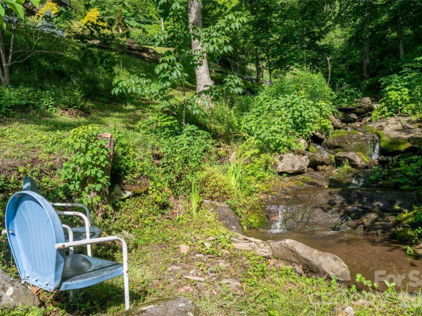 217 Natures Rest Lane, Clyde, NC 28721.  MLS# CAR4389640, YatesRealty ID 48312. 
