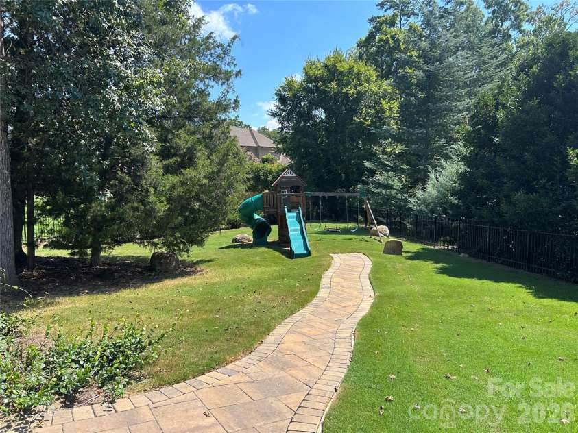 1686 Nestledown Court, Rock Hill, SC 29732.  MLS# CAR4420790, YatesRealty ID 48314. 