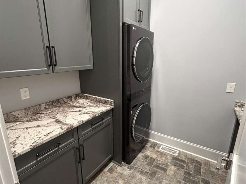 1686 Nestledown Court, Rock Hill, SC 29732.  MLS# CAR4420790, YatesRealty ID 48314. Laundry