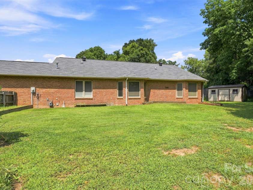 1850 Charter Drive, Rock Hill, SC 29732.  MLS# CAR4420055, YatesRealty ID 48315. 