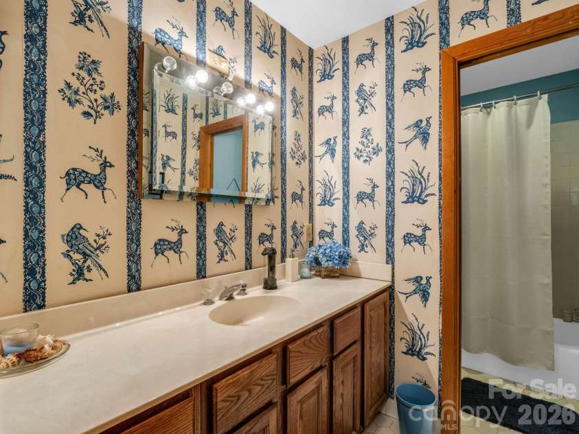 141 Hemlock Lane, Lake Lure, NC 28746.  MLS# CAR4398302, YatesRealty ID 48317. 