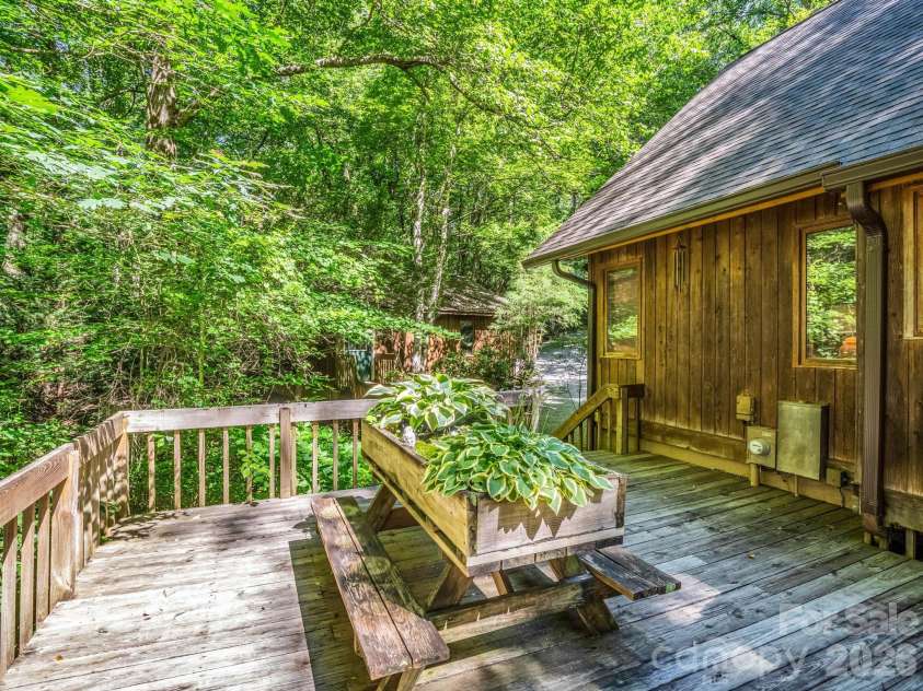 141 Hemlock Lane, Lake Lure, NC 28746.  MLS# CAR4398302, YatesRealty ID 48317. 