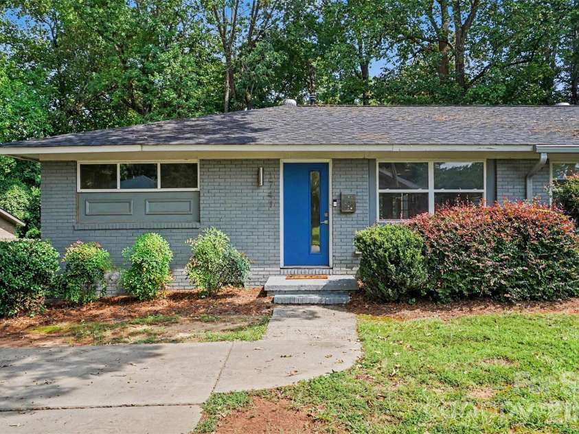 1741 Herrin Avenue, Charlotte, NC 28205.  MLS# CAR4420142, YatesRealty ID 48319. Front View
