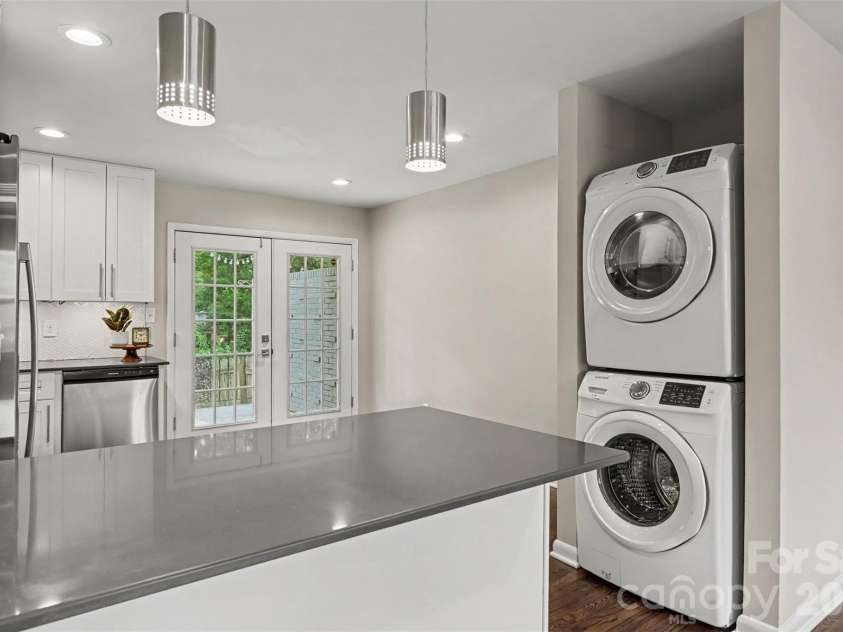 1741 Herrin Avenue, Charlotte, NC 28205.  MLS# CAR4420142, YatesRealty ID 48319. Kitchen & Laundry