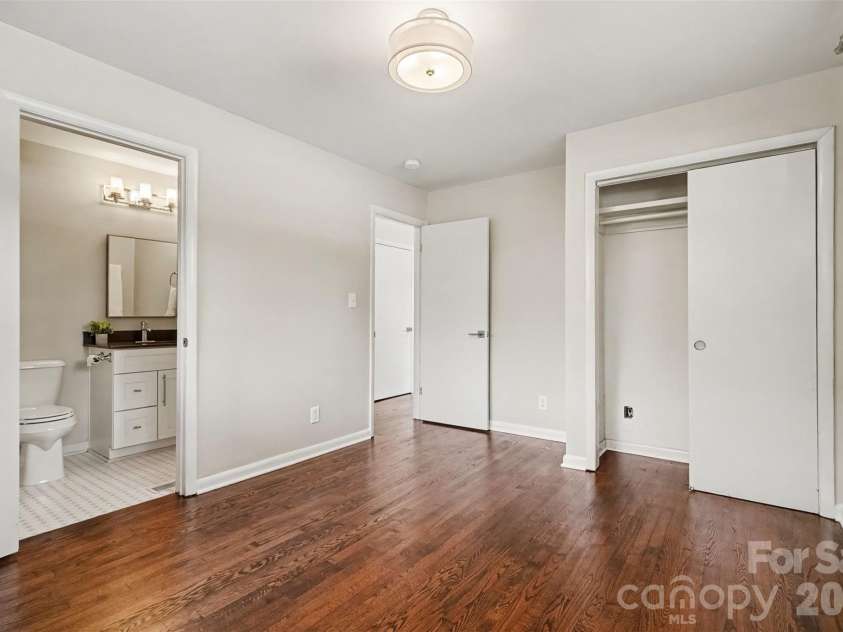 1741 Herrin Avenue, Charlotte, NC 28205.  MLS# CAR4420142, YatesRealty ID 48319. Primary Bedroom