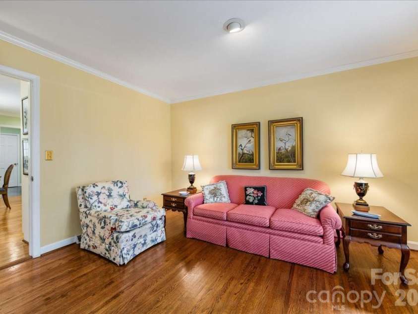 3632 Johnny Cake Lane, Charlotte, NC 28226.  MLS# CAR4345575, YatesRealty ID 4832. 