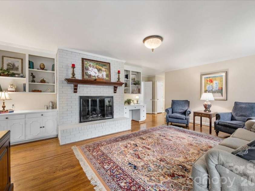 3632 Johnny Cake Lane, Charlotte, NC 28226.  MLS# CAR4345575, YatesRealty ID 4832. 