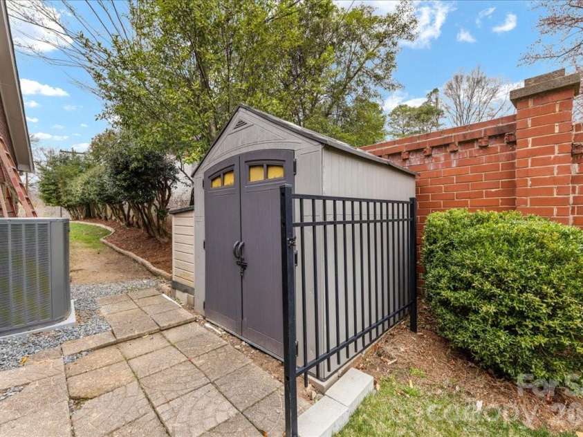 3632 Johnny Cake Lane, Charlotte, NC 28226.  MLS# CAR4345575, YatesRealty ID 4832. Storage sheds