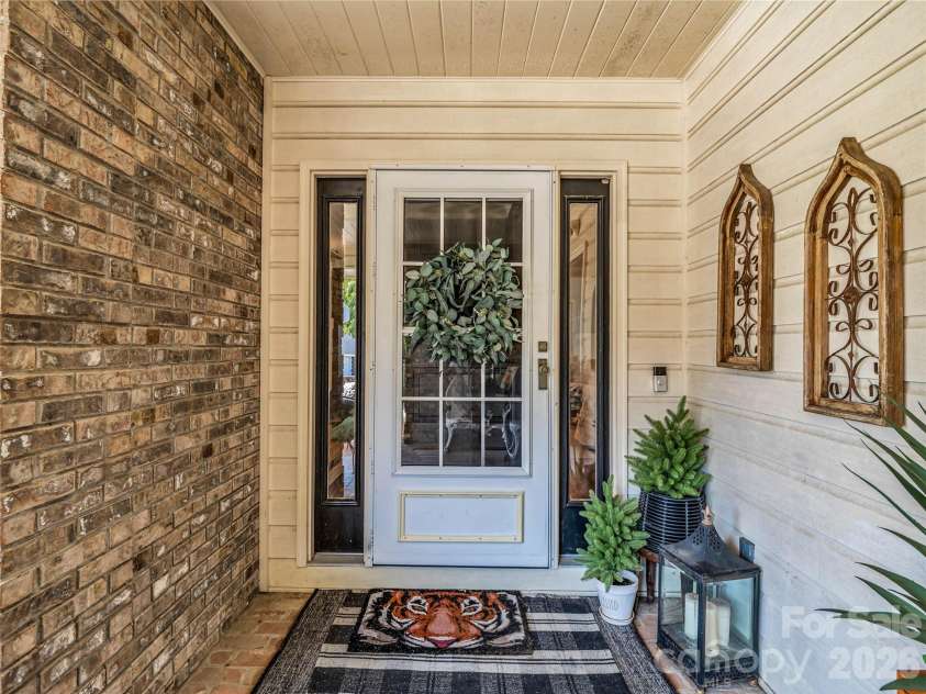 2365 Rosemont Court, Hendersonville, NC 28791.  MLS# CAR4420788, YatesRealty ID 48320. 