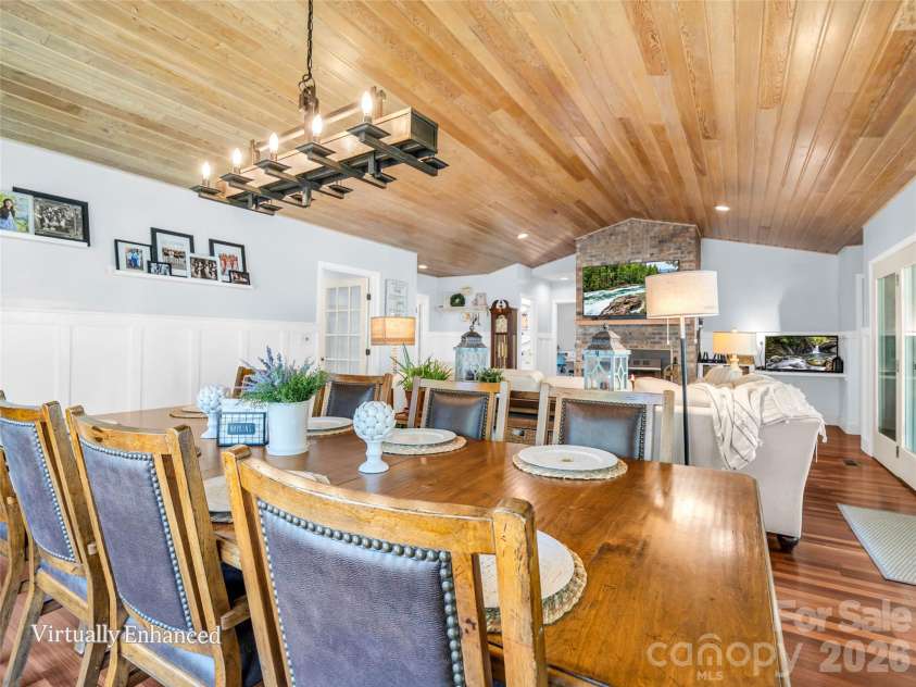 2365 Rosemont Court, Hendersonville, NC 28791.  MLS# CAR4420788, YatesRealty ID 48320. 