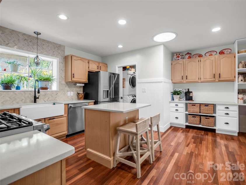 2365 Rosemont Court, Hendersonville, NC 28791.  MLS# CAR4420788, YatesRealty ID 48320. 
