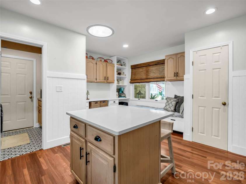 2365 Rosemont Court, Hendersonville, NC 28791.  MLS# CAR4420788, YatesRealty ID 48320. 