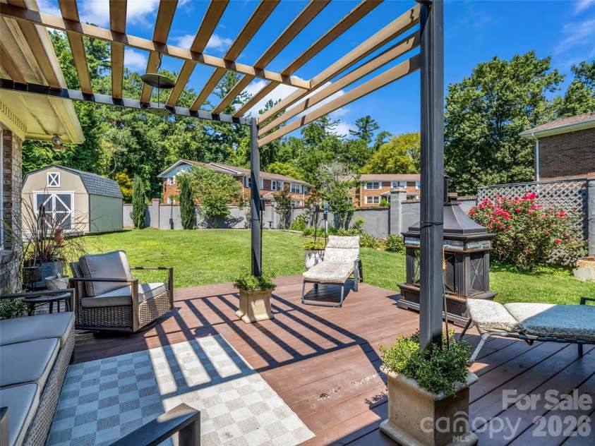2365 Rosemont Court, Hendersonville, NC 28791.  MLS# CAR4420788, YatesRealty ID 48320. 